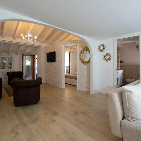 Splendid Apartment *