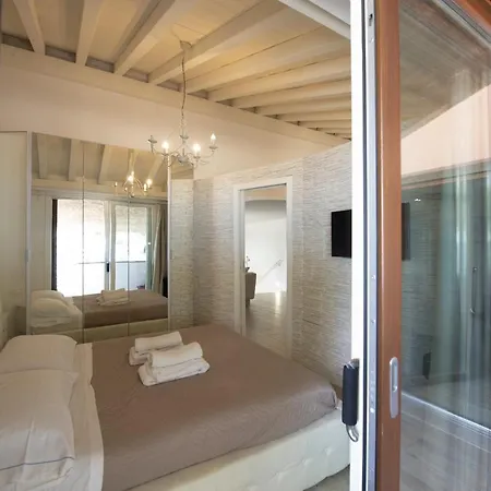 Splendid Apartment *